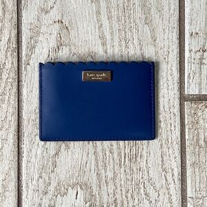 kate spade outlet scalloped card holder | blue